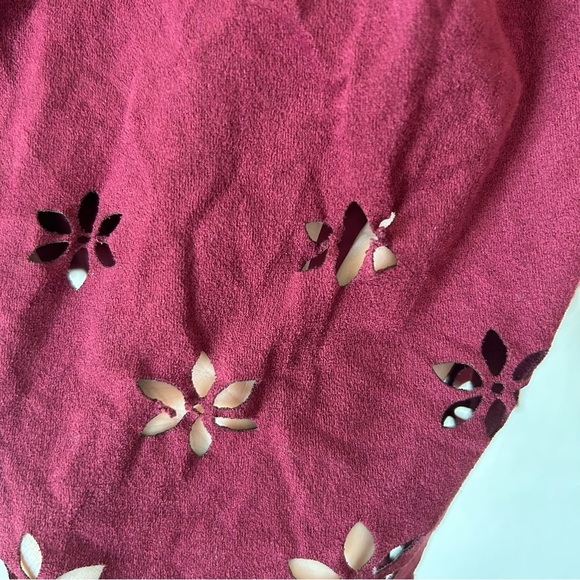 Charlotte Russe Red Burgundy Wine Embellished Long Bell Sleeve Cropped Blouse - Picture 6 of 7